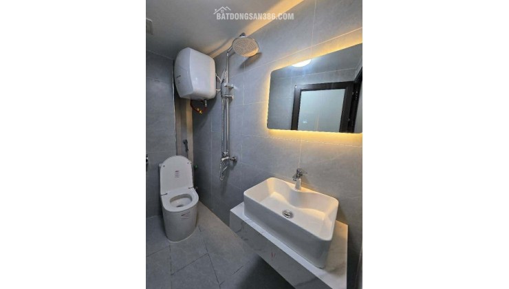 NHÀ THÔNG PHỐ HÀO NAM 45m2 x 5T_2 MẶT THOÁNG_CÁCH Ô TÔ TRÁNH 30M_VỀ Ở NGAY, hơn 8 tỷ